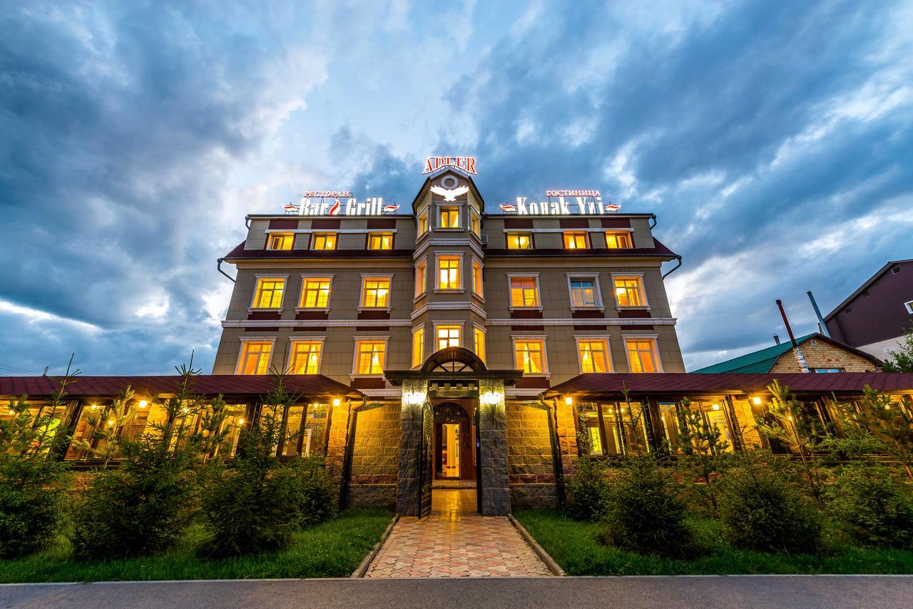 Adler Hotel Astana Luaran gambar