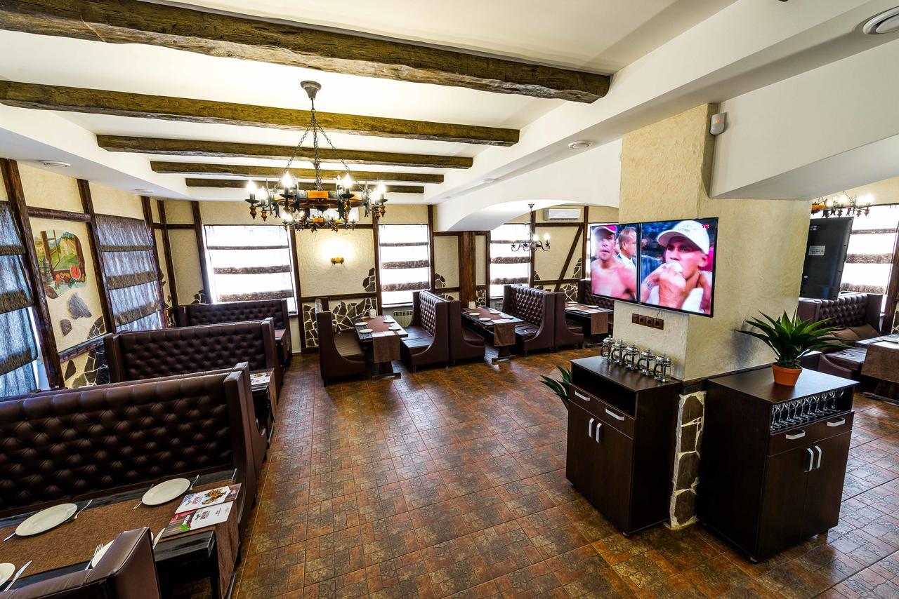 Adler Hotel Astana Luaran gambar
