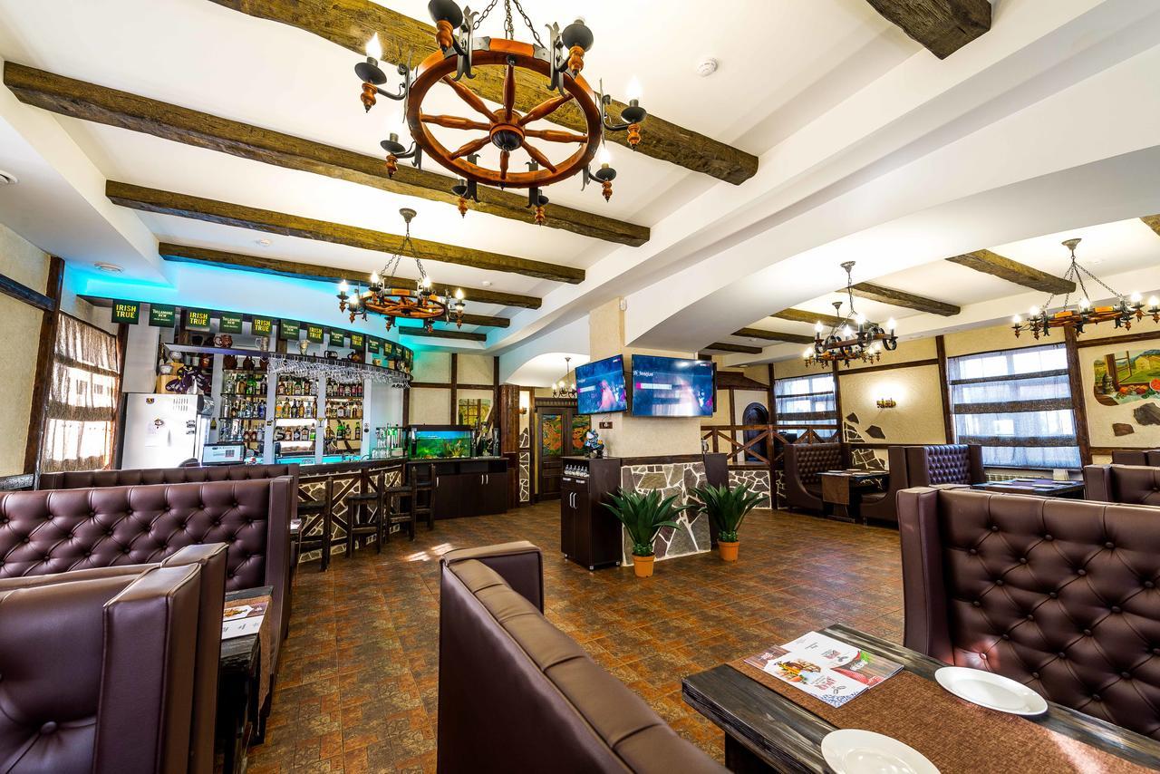 Adler Hotel Astana Luaran gambar