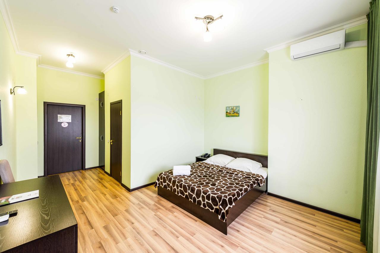 Adler Hotel Astana Luaran gambar