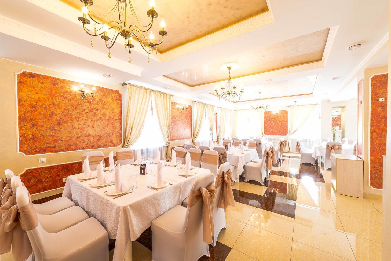 Adler Hotel Astana Luaran gambar