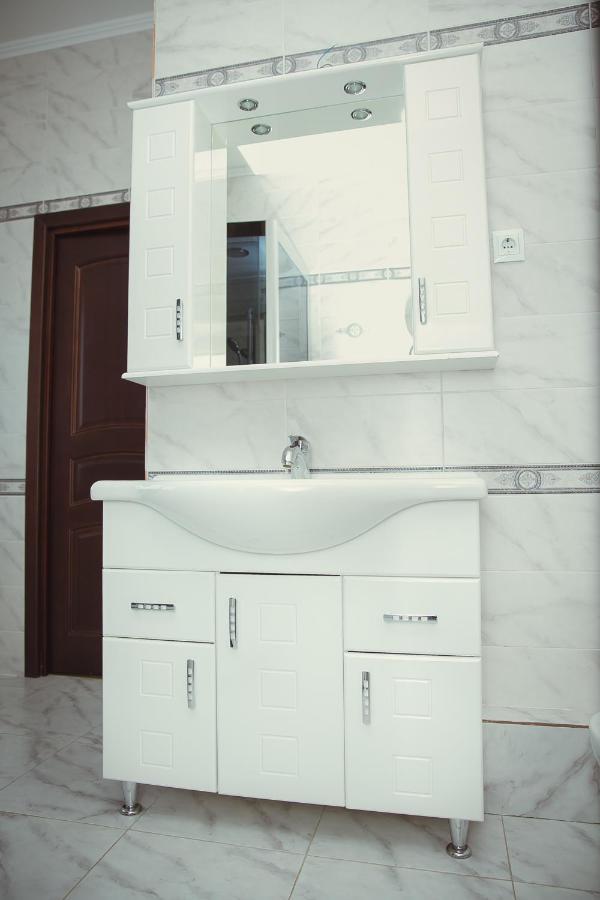 Adler Hotel Astana Luaran gambar